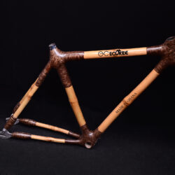MALE MOUNTAIN BIKE FRAME (KYEKYEKU)